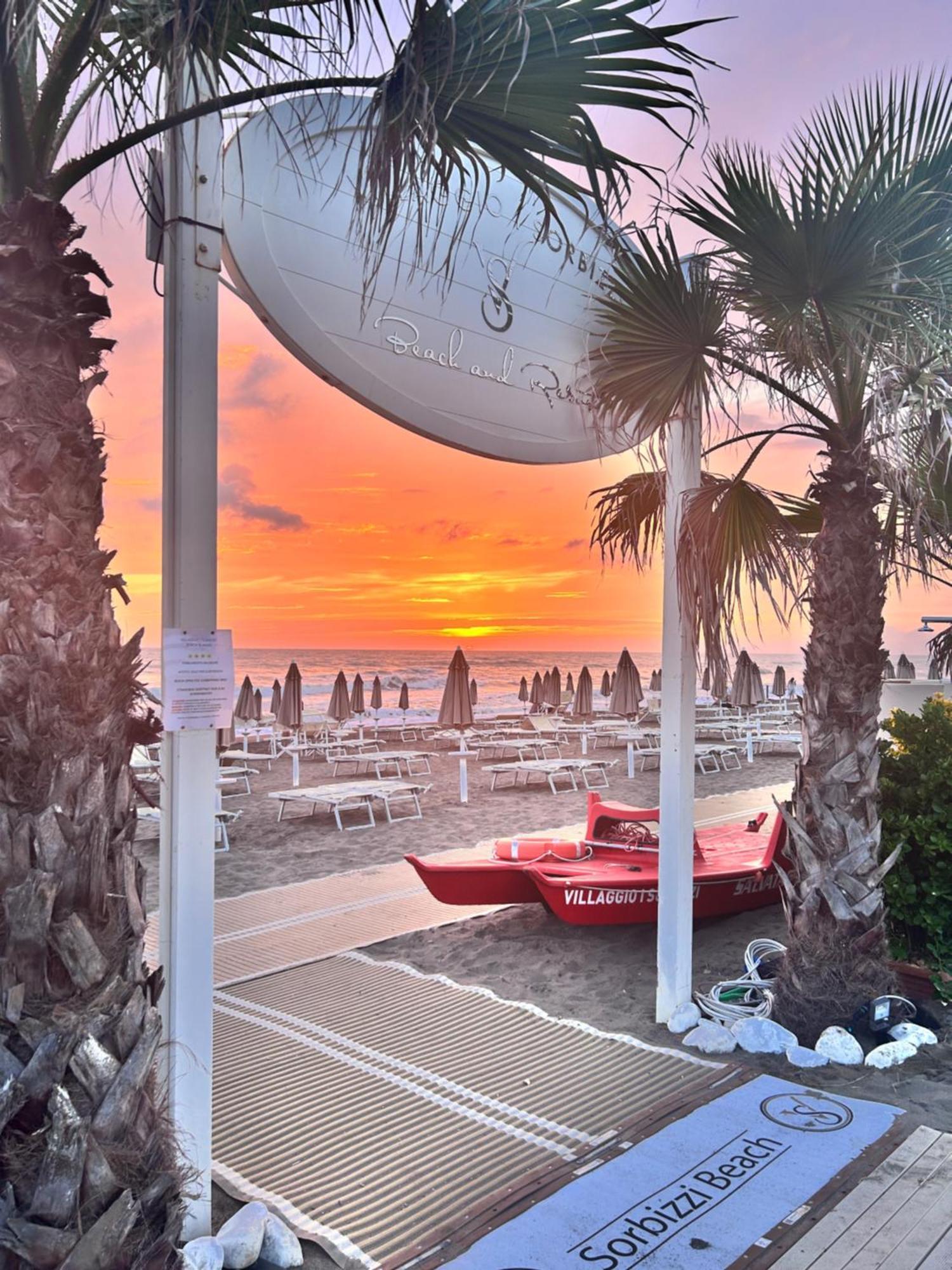 Villaggio I Sorbizzi Marina Di Bibbona Buitenkant foto