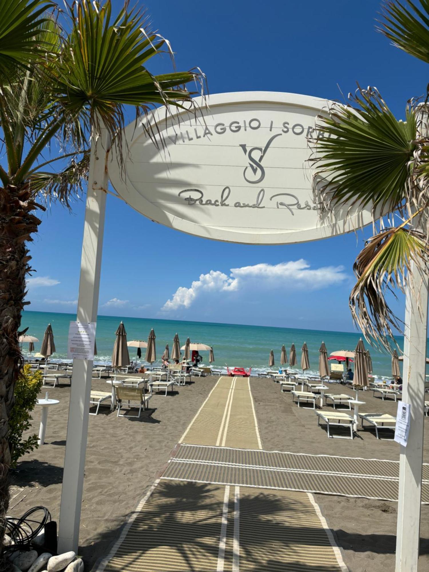 Villaggio I Sorbizzi Marina Di Bibbona Buitenkant foto